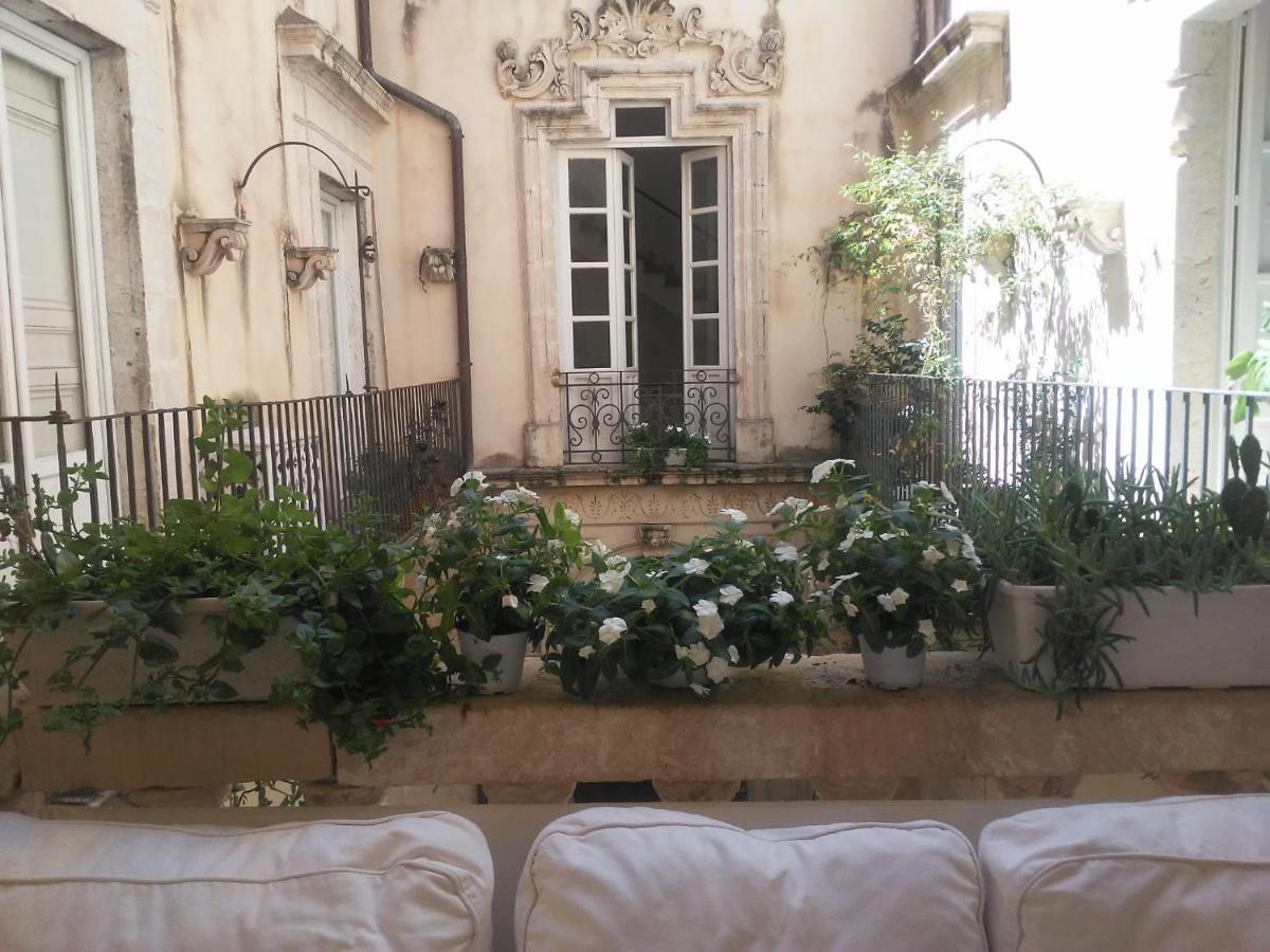 Ortigia Luxury Apartments Syracuse Exterior foto